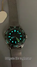 Vs Fabrika Erkekleri VSF Süper Kalite 42mm Bond 007 300m Titanyum Ölmek İçin Zaman Yok Luminova Saatler Cal.8806 Hareket Mekanik Otomatik Erkek Kol saatleri için