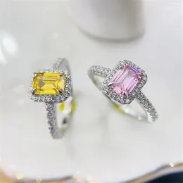 Pierścienie Choucong Prosta moda luksusowa biżuteria Prawdziwa 925 srebrna szmaragd kroja trzy kolor 5a cyrkon wieczność cZ diament Women Weddin