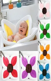 Новая детская цветочная ванна в ванне новорожденных, цветущая раковина для мальчика для мальчика складной душевой игра в ванн младенца плюшевая цветочная подушка Mat7633124