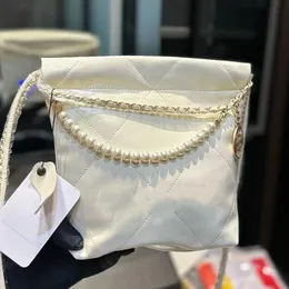 Designer Women 22 Hobo quiltad Tote Shopping Bag France Luxury Märke C Pearls Chain DrawString Totes Crossbody Handbag Lady Oil Wax Leather Mini Shoulder Bags