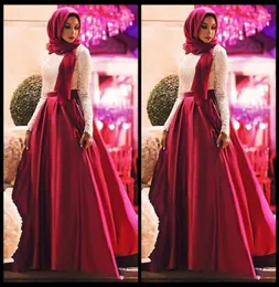 2018 Weiß rote muslimische Abschlussballkleider Langarm Hijab Abendkleider Spitze Satin bodenlange Plus Saudi -arabische Party Kleider8798647