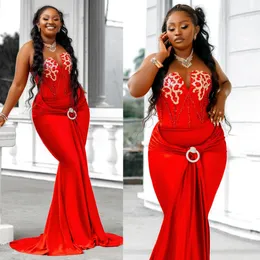 2024 Rote Abschlussballkleider für schwarze Frauen Promdress Abendkleider elegante Illusion Perlen -Geburtstagsfeier Kleid Zweite Empfangskleider Verlobungskleid Am737