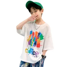 Tシャツ新しい到着男の子のためのTshirts Kid Korean Caruct Painting Print Graffiti Pattern Children's Clothes Cotten Loose Students Tshirts