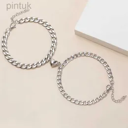 Kedja ett par hiphop silver färg kuba kedja par armband för män romantiska magnet män kvinnor saker mode smycken älskare gåva D240419