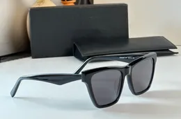 Cat Eye Sunglasses Black/Black Lens M103 Women Men Summer Showes Lunettes de Soleil UV400 Eyewear