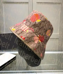 Projektantka czapka kadłuba litera jabłka druk golfowy oddychający sportowy kapelusz nadmorski Visor Fisherman Hats9785143