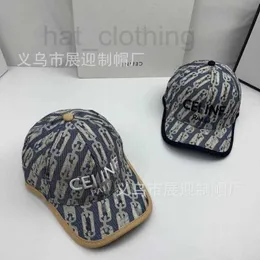 Caps de bola Designer de alta qualidade CE Casa Correta Carta Bordado Baseball Chapéu Coreano Versão Moda Estrela Mesmo estilo Tongue de pato Para homens e mulheres 6HOJ