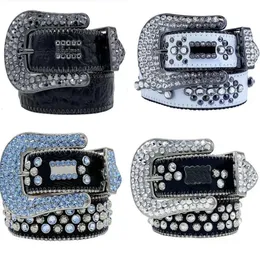 BB Designer per uomini e donne cintura di diamanti lucido su regalo di moda multicolore blu bianco blu nero con strass scintillanti 2023 Fashi Rhinestes