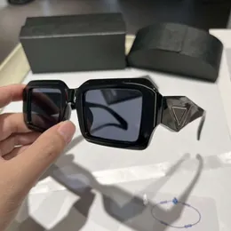 Kadın Güneş Gözlüğü Moda Çift Tasarımcı Güneş Gözlüğü Kadınlar Erkekler Tasarımcıları Güneş Gözlükleri Sürücü Yaz Polarize Sunglasse Eyewear8899 2024