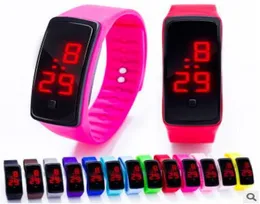 2017 Sport LED -klockor Candy Jelly Men Women Silicone Rubber Touch SN Digital Waterproof Watches Armband Mirror Wristwatch6817562