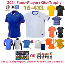 16-4xl Fransız Kulübü Tam Setler Benzema Futbol Formaları 2024 Giroud Thuram Mbappe Griezmann Saliba Pavard Kante Maillot de Ayak Equipe Maillots Men Futbol Gömlek