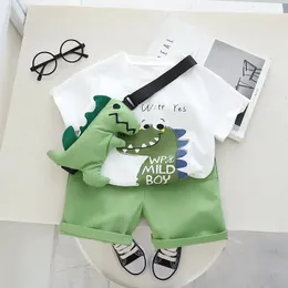 Summer Casual Born Baby Boys Toddler Big dinozaura krótkie rękawy Spodnie 2pcsset bawełna dla dzieci odzież 240410