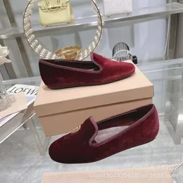 Buty zwykłe buty Spring Velvet Commuter Okrągła głowa oryginalna skórzana obcas single damskie