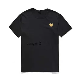 2023 Play T Shirt Designer Red Comes Heart Women Garcons S Badge Des Quanlity TS Cotton CDGS Embroidery Short Sleeve Play Shirt High Quality Round Neck Teer 6958