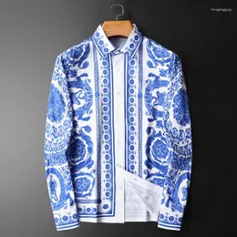 Mäns casual skjortor Spring Blue White Porslin Spray-Painted Print Shirt For Men Long Sleeve Holiday Dress Blue Streetwear