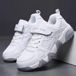 Белые спортивные детские кроссовки мальчики повседневная обувь для детей девочки антислан