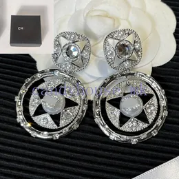 Orecchini designer di lusso Lettera di marca Stud Women Wedding Gioielli Crystal Earring Earring GOPPIO COPPIA 18K Accessori di moda in acciaio inossidabile oro inossidabile