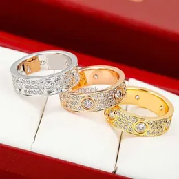 Eheringe heiß verkaufen klassische 925 Sterling Silber Drei-Reihen-Diamant-Paar Ring Damen Fashion Temperament Luxusmarke Schmuck Geschenke 240419