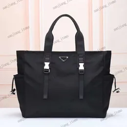 Designer bag Women's Travel Nylon Totes Luxury Handbag Shoulder Beach Bag Mens Quilted Duffle Backpacks CITY Tote Large Triangle Designer Crossbody Purse Pouch