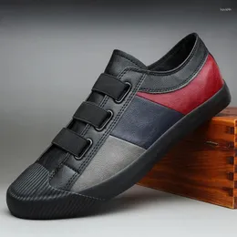 Sapatos casuais homens tênis de couro de alta qualidade All Black Men's Fashion Blats respirável Drop 9840