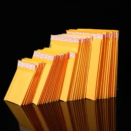 Çantalar 100 PCS/LOT Sarı Kraft Kağıt Nakliye Çantaları Mailer Kendi Mühürlü Yapıştırıcı Kabarcık Postaları Yastıklı Zarflar Su geçirmez Posta Ambalajı