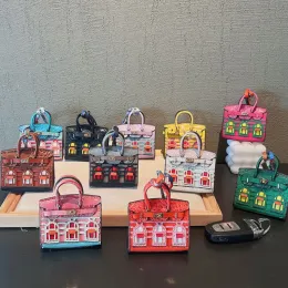 Väskor plysch nyckelringar mini liten hus väska mode söt hörlurar bil nyckel förvaring väska charm miniatyr dekor handväska peadant för flickor wome