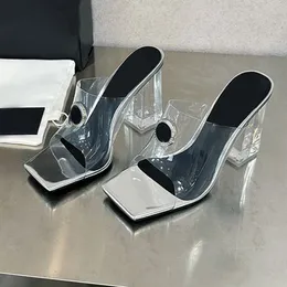 Tasarımcı Sandale Kadın Tıknaz Topuk Terlik Ver Sache Oda Döküm Sandalet Slip-On Şeffaf PVC Metal Toka Ayakkabıları Yüksek Topuk Sandalet Yaz Zemin Terlik