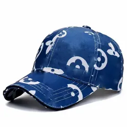 Baseball Caps de luxo feminino Casquette Brand Four Seasons Seasons Ajustável Fashion Sports Golf Lazer Chapéus Pulpe Wind Boston Fashion Dome Box Box E-14