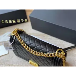 Tasarımcı Lüks Bag Chanells Baharatlı Anne 22 Kızlar Tek Omuz Crossbody Zinciri Yüksek kaliteli nesil ile ünlü sayaç