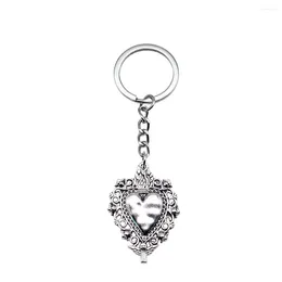 Keychains 1st Gothic Skull Heart Charms Keychain for Bags Components Jewellery Making Supplies Söt Ring Size 28mm