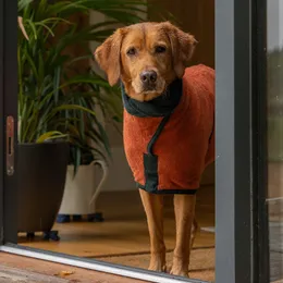 Flauschiger Bademantel Für Hunde – Super Saugfähig & Kuschelig Nach Dem Baden!