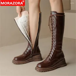 Boots Morazora 2024 أسافين ضيقة الفرقة عالية الكعب أحذية جلدية حقيقية شتاء الثلج النساء سستة الركبة الصوف