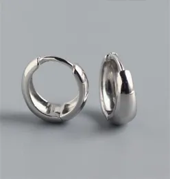 Orecchini di design delle lettere Circolo semplice New Fashion Stud Womens Hoop Earrings for Woman di alta qualità 2 Color1880334