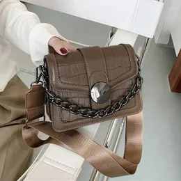 Umhängetaschen Fashion Crocodile Frauen Tasche kleiner PU Leder Broad Gurt weibliche Messenger 2024 Kettenklappe für Damenhandtasche