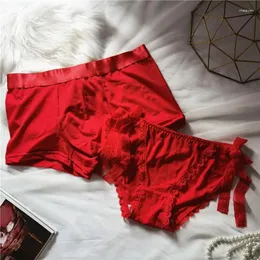 Damenhips 2pcs Männer und rote Boxershorts Paar Unterwäsche Jahr sexy Frau Slips