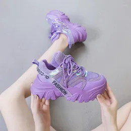 Buty swobodne Wysokiej jakości kobiety Chunky Sneakers 2024 Fashion Purple Sport Luksusowy bling damski tenisowy panie pu