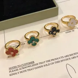 Luxus-Diamant-Shining Designerringe für Frauen runde und vollständige High-End-Show-Ring-Stapel-Mode hervorragend nichtallergisch und colourfast