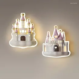 Wandlampen rosa Schloss Romantische Prinzessin -Zimmer -Nachtlampe moderne kreative Traum Kindermädchen Schlafzimmer Lichter