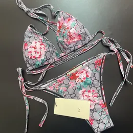 Bikinis Set Tasarımcı Mayo Seksi Lüks Mayo Bikini Mayo Takım Kadınlar Mayo Yaz Moda Seksi Bikini Yüzme Takım Kadınlar İçin Plaj Scrunch Giyim