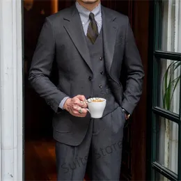 Мужские костюмы деловые темно-серые элегантные для мужчин Slim Fit Wedding Groom Tuxedos 3 кусочки сета классической куртки двухбортные жилетки