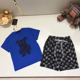 Nuovo stile di fascia alta Bambini e ragazzi e ragazze Shorts a maniche corte alla moda set da due pezzi per bambini e bambini grandi