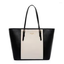 Sznurka LUCDO 2024 Designer Luksusowe torebki kobiety duże pojemności torba klasyczna torby na crossbody Ladies Big Shopper