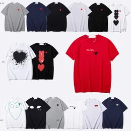 Commes Designer Play TシャツDes Garcons Cotton Fashion Brand Red Heart Embroidery Tシャツ女性用ラブスリーブカップル半袖男性CDG