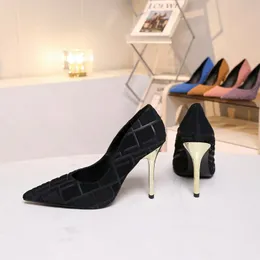 Ruby Heels Whiderress Brand Pumps Women Luksus Designer Wskazane palce wieczorowe buty imprezowe