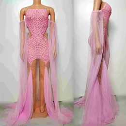 مرحلة ارتداء امرأة غوغو راقصة الملابس الأنيقة Pink Pink Partival Party Press