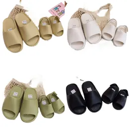 Schede per bambini Slifori Eva Foam Runner Kids Toddlers Baby Shoe Boys Designer Antiskid Sneakers Slide Narinati per bambini Desert Desert Desert Sandals