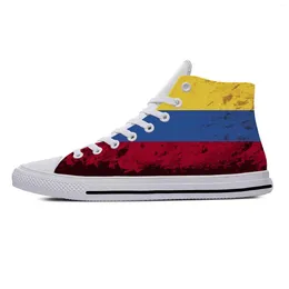 Lässige Schuhe Kolumbien Kolumbianische Flagge Pride Patriotische Modestoff High Top Männer Frauen Sneaker helfen klassisches Board