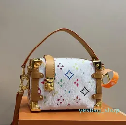 Spring Side Bagaj Çantası Nicolas Ghesquiere Tasarımcı Petite Malle Çanta S-Lock Flep Kadınlar Mini Makineler Omuz Çapraz Vücut Çanta M46358 TOOT Kozmetikcrossbody