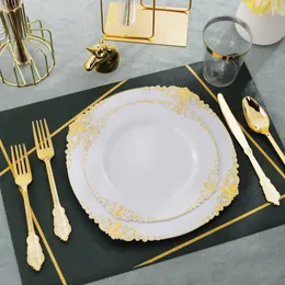 Einweg -Geschirr 350pcs weiß und goldener Plastikplatten -gold -Set mit vorgerollten Servietten für 50 Gäste