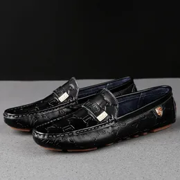 Men High Quality Leather Loafers Men Casual Outdoor Shoes Moccasins Slip on Men Business Shoes Male Driving Shoes Bean Shoes 240410